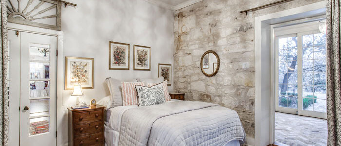 RenewingHistoryBedroomDesign